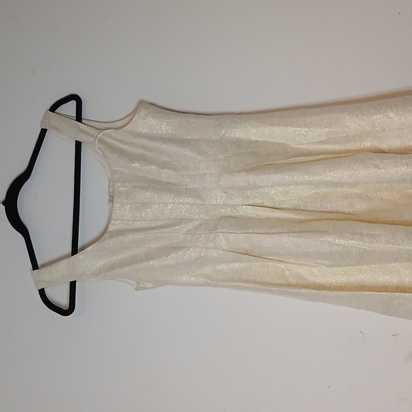 Since Then Gold Damask Sleeveless Dress with zipper at the back | Size: Medium - Picture 2 of 9